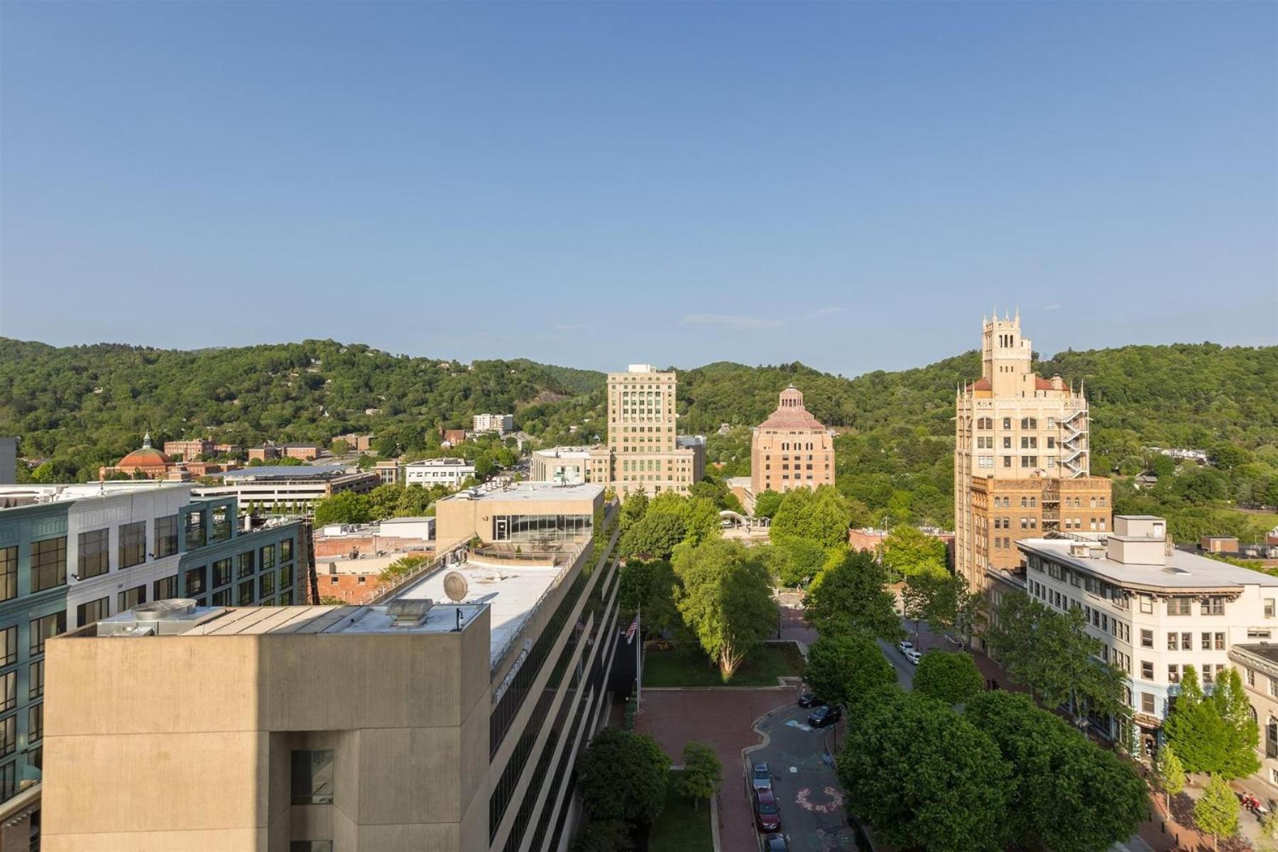 The Views Over Pack Square Asheville Esterno foto